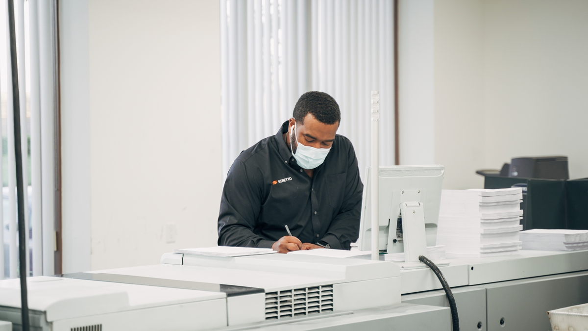 LegalNoticingImage Stretto Employee